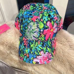 Lily Hat bran new never worn… colorful and very pretty!!